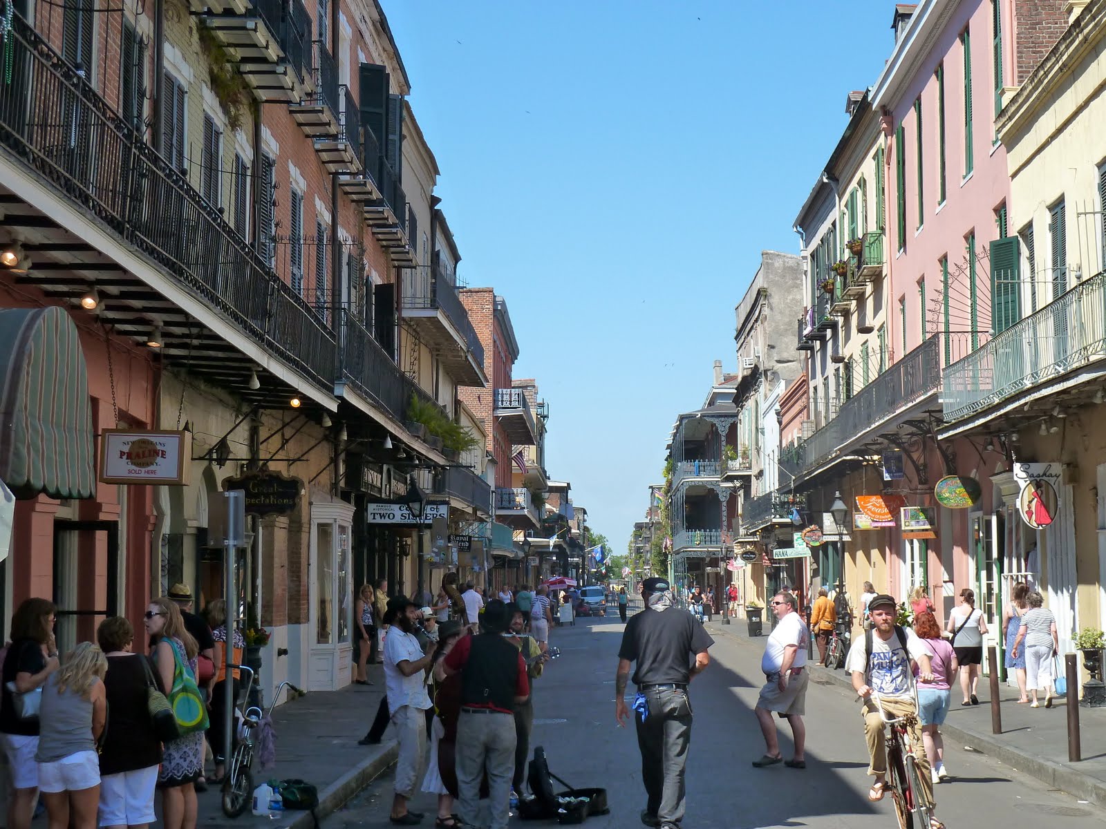 Howdy and Aloha! new orleans (french quarter & garden district), la