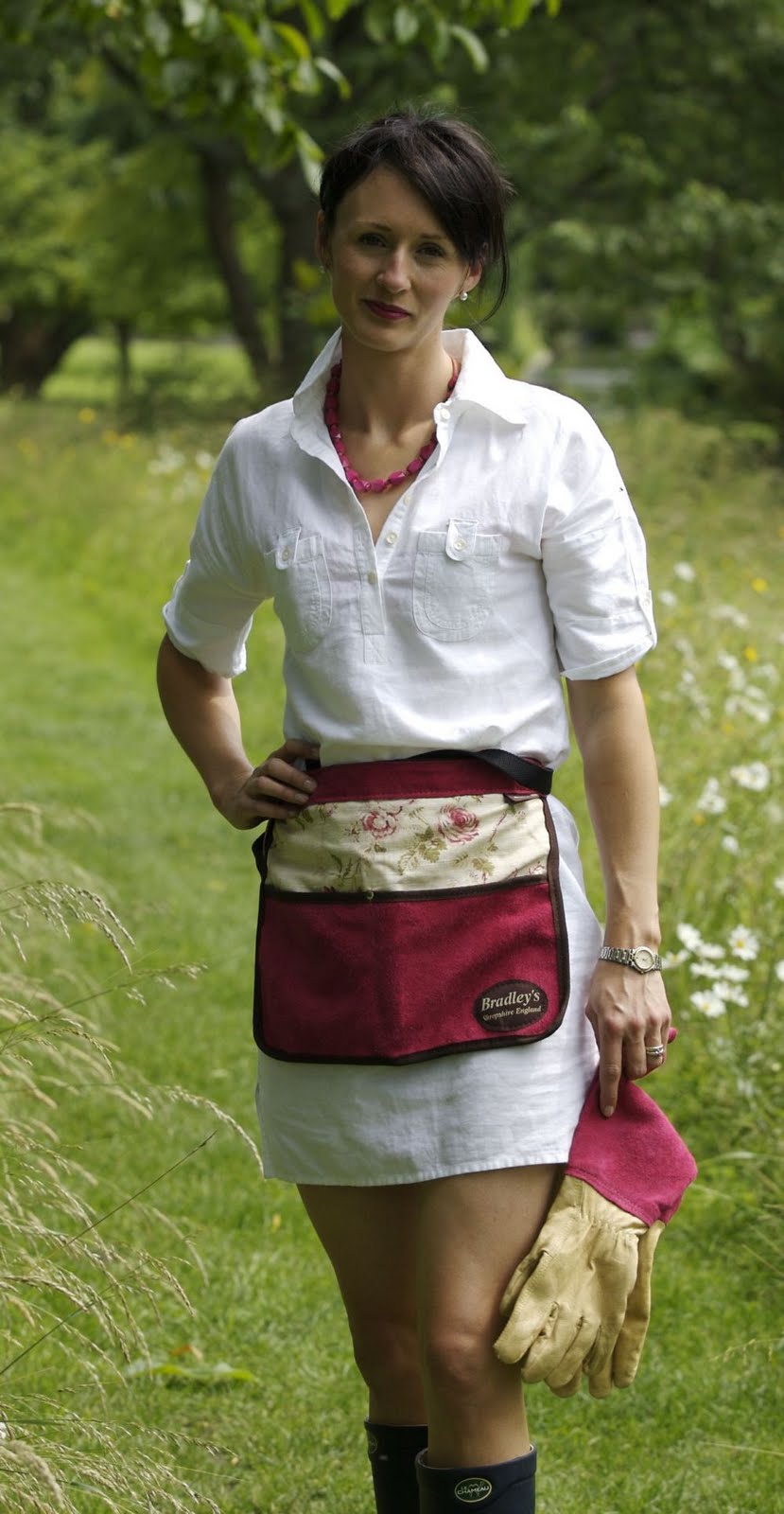 Love thy Space High Quality Garden Clothing