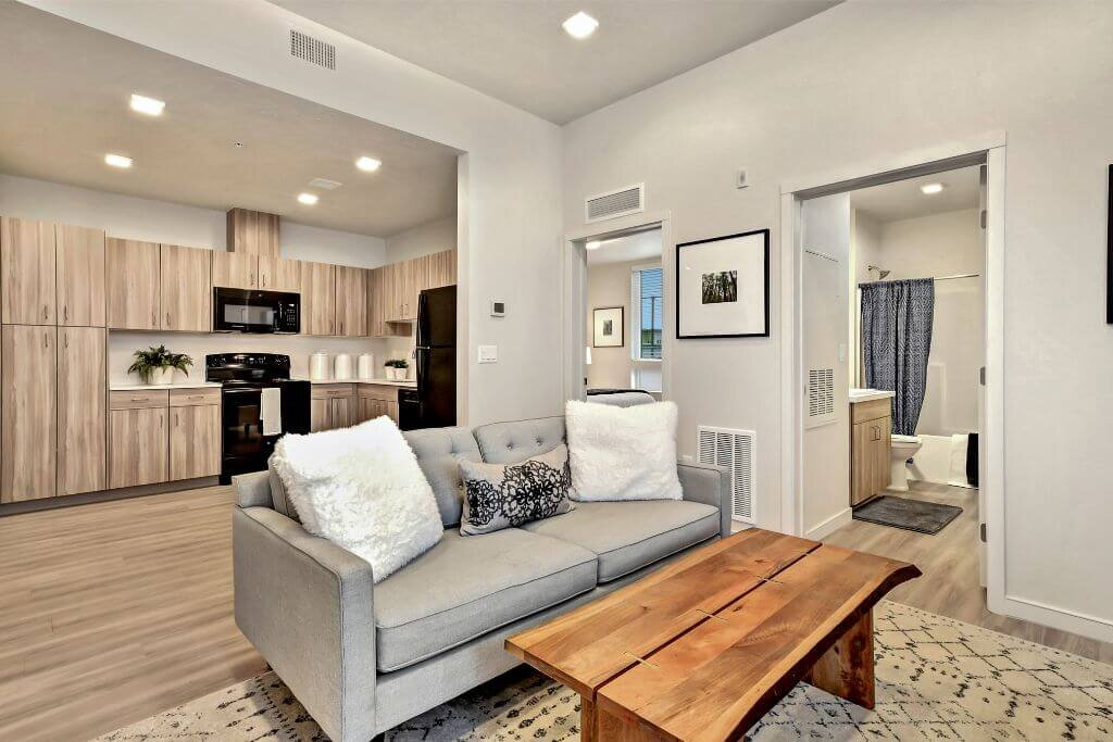 Apartment Homes — Parkway Apartments