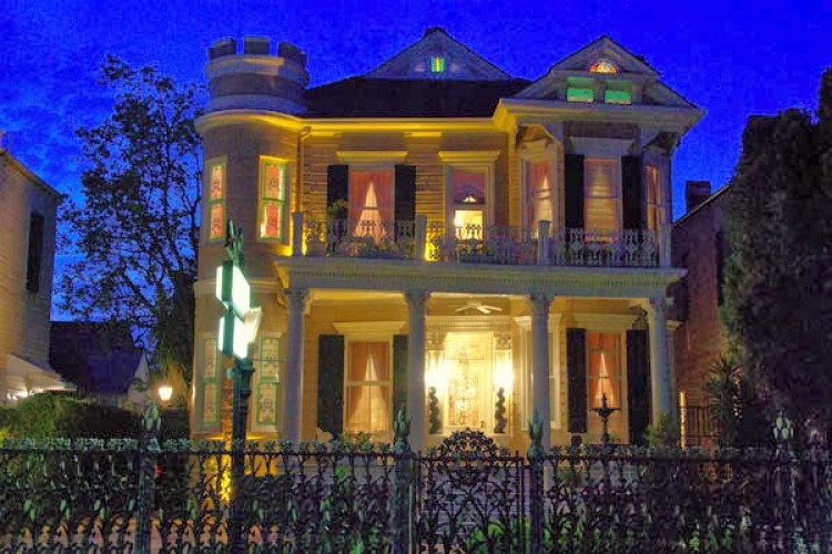 Haunted Nation Cornstalk Hotel New Orleans, LA (The Mischievous